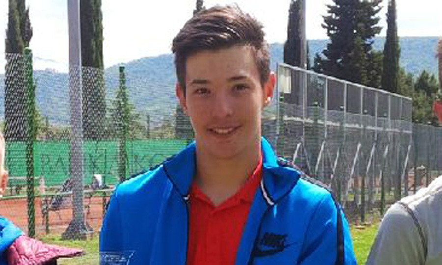 Odličen uspeh Aneja Levpuščka do 18 let