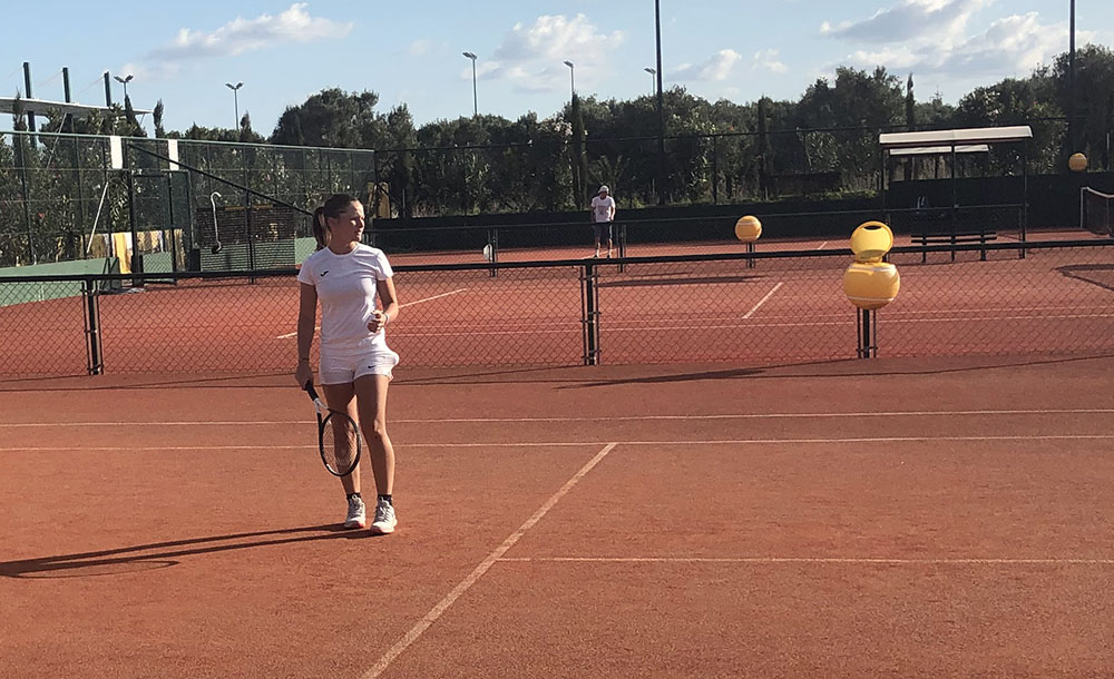 Pia Lovrič na zadnjem turnirju ob koncu sezone ponovno v četrtfinalu