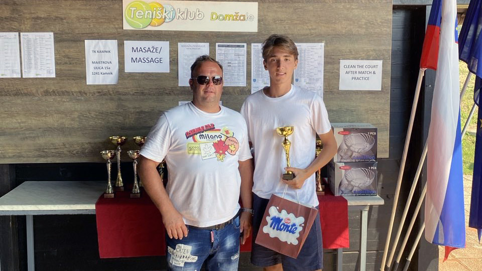 itf turnir nedelja 1 9 24 01 z emanuelom ivanisevicem